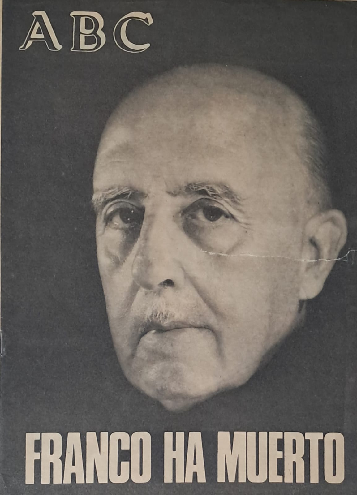 Portada del periódico ABC con el titular Franco ha muerto.